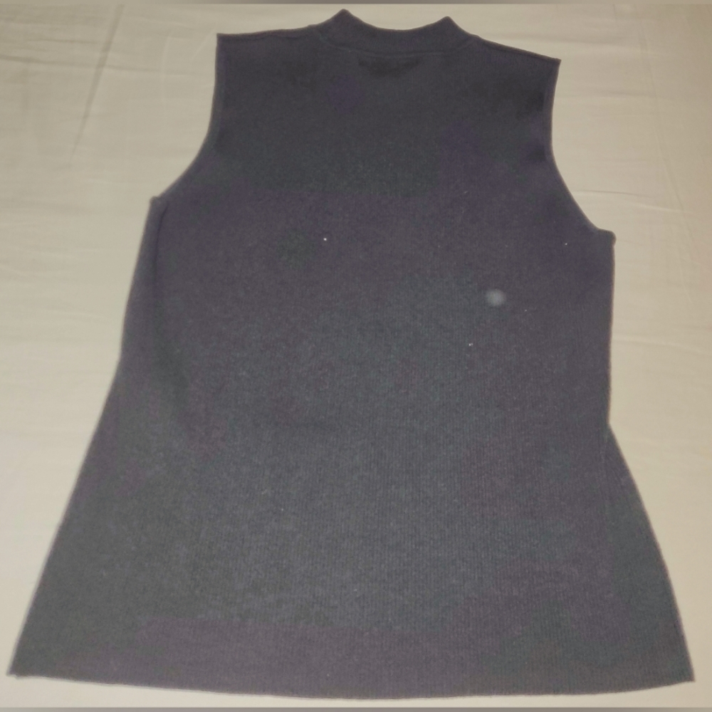 Black Shell - Picture 3 of 3